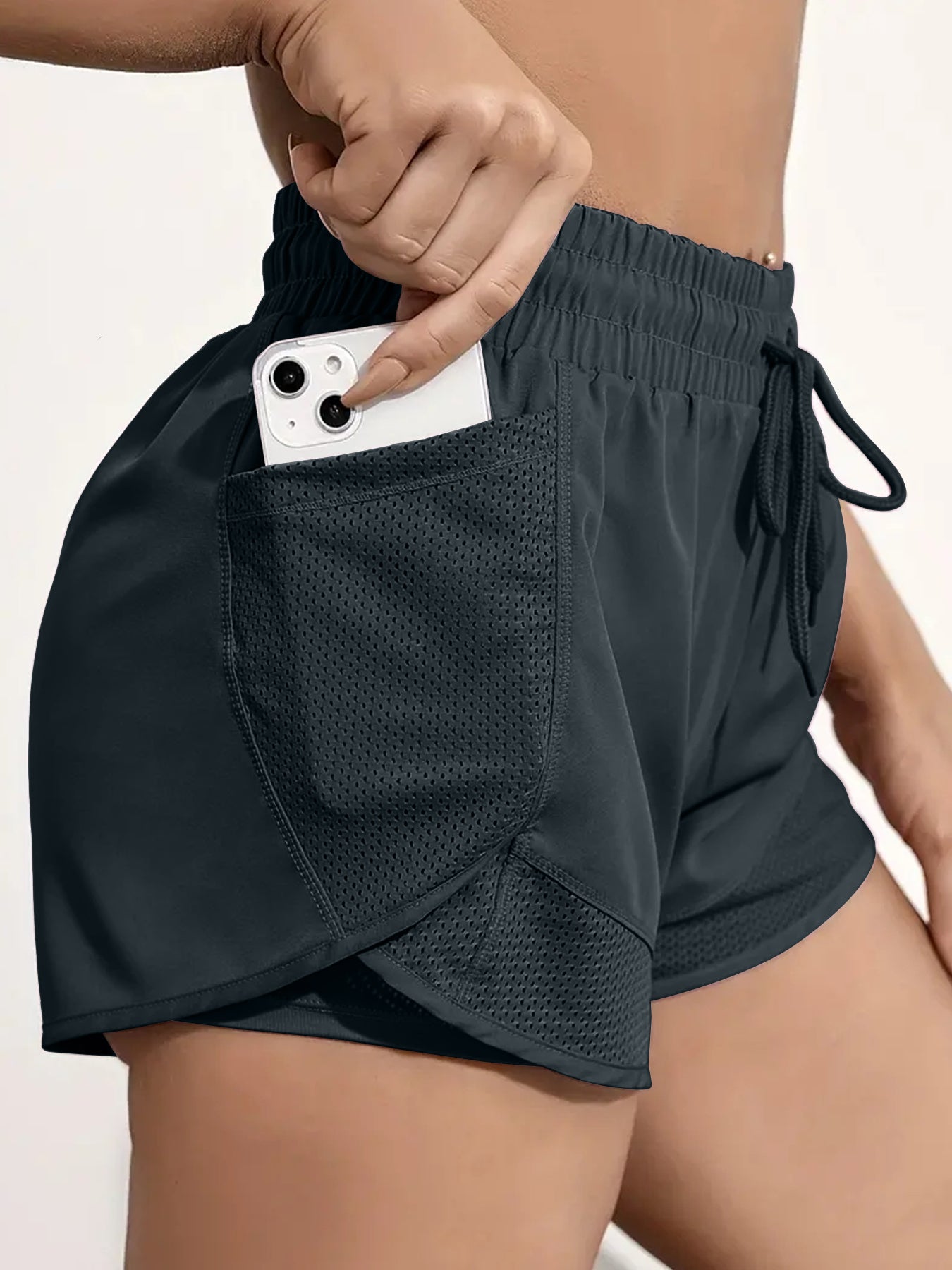 Shorts Fitness Feminino com Bolsos Invisíveis e Secagem Rápida